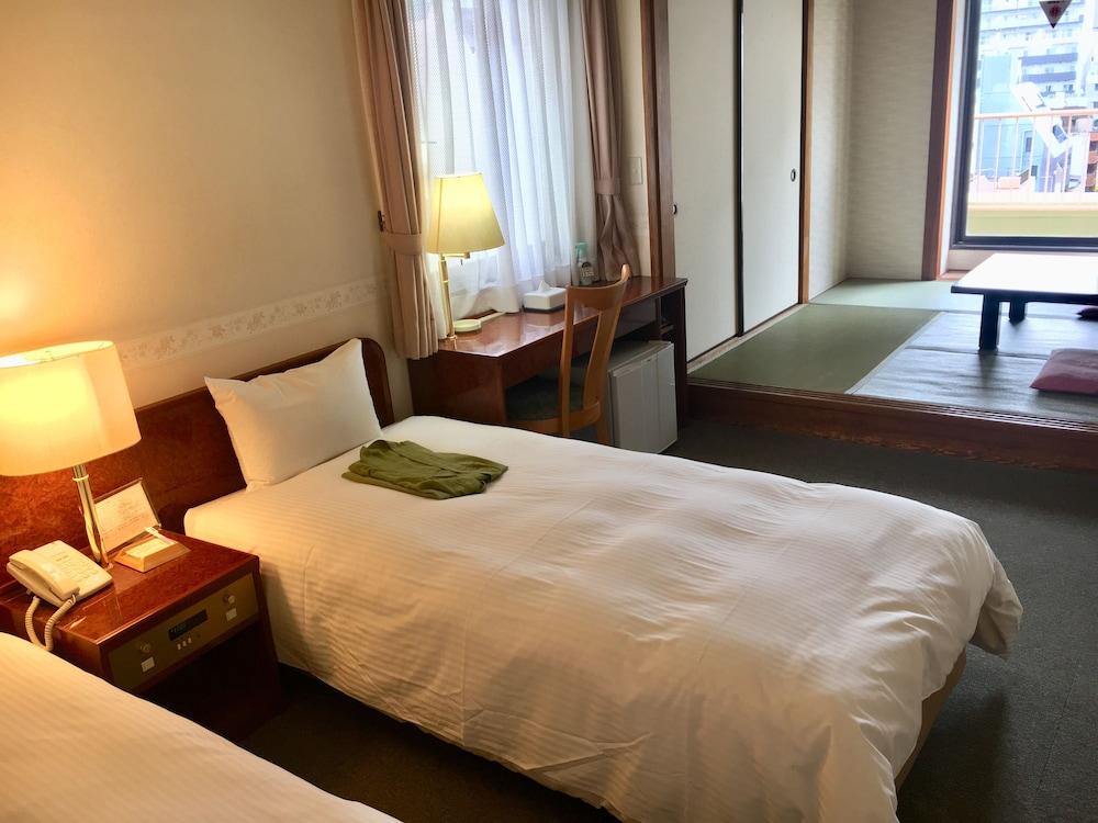 Ueno Terminal Hotel Tokyo Ngoại thất bức ảnh