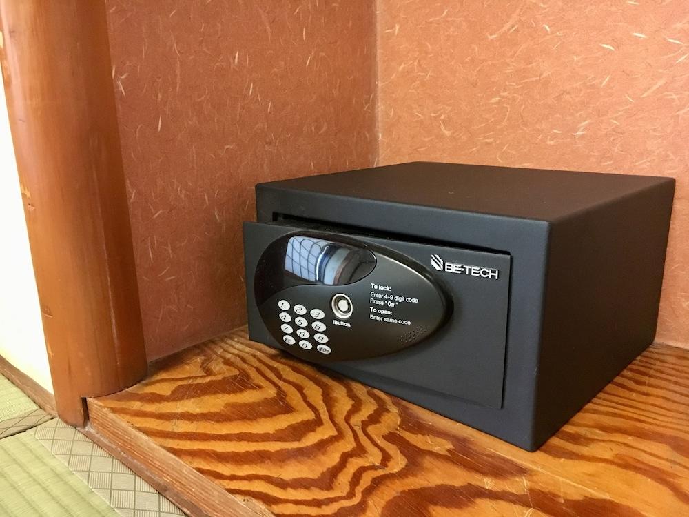 Ueno Terminal Hotel Tokyo Ngoại thất bức ảnh